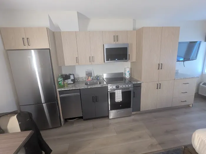 Residences at Solomon Pond 4