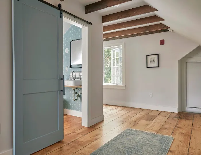 The Monro House 4