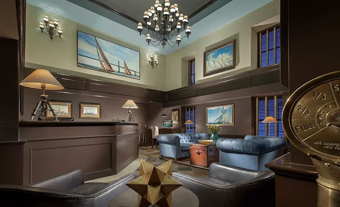 Bristol Harbor Inn 4