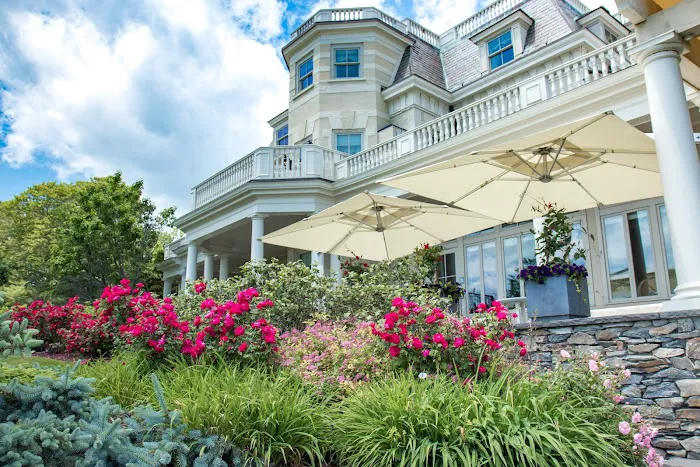 The Chanler at Cliff Walk 4