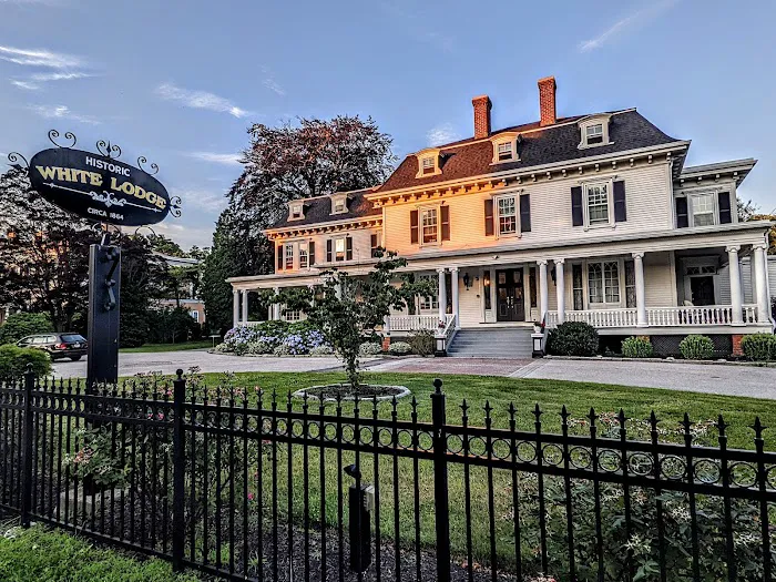 White Lodge 4