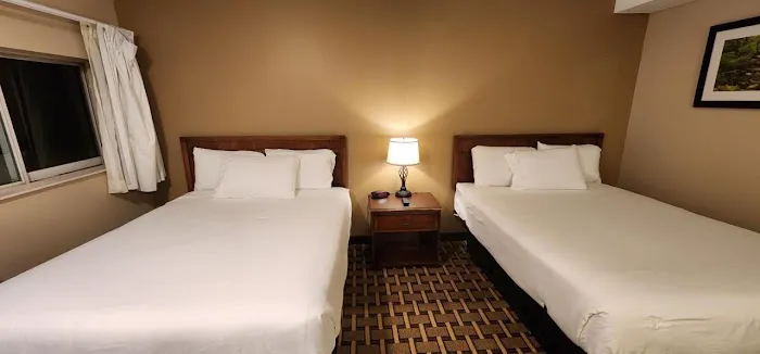 Nashoba Valley Inn & Suites 4