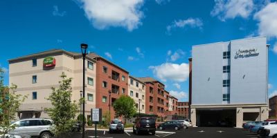 Hampton Inn & Suites Worcester