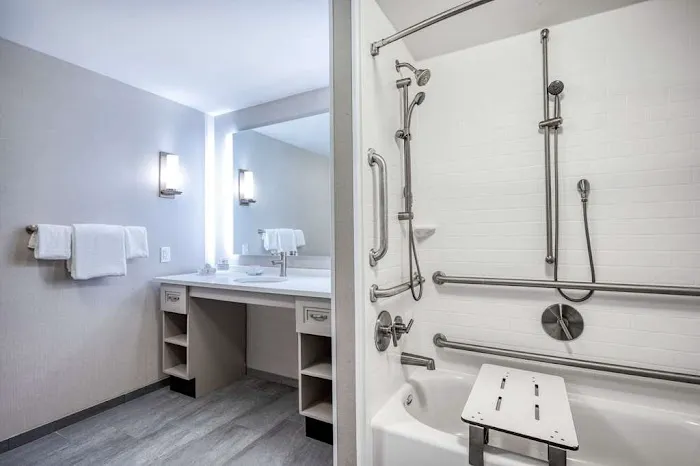 Homewood Suites by Hilton Worcester 5