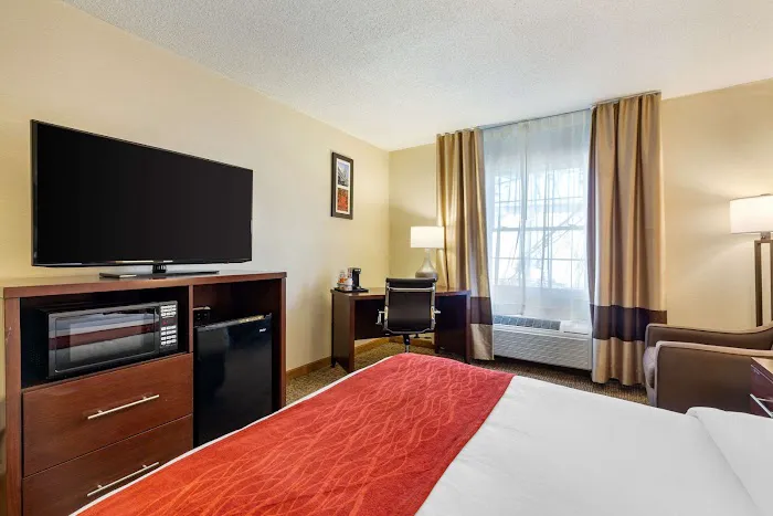 Comfort Inn Auburn-Worcester 4