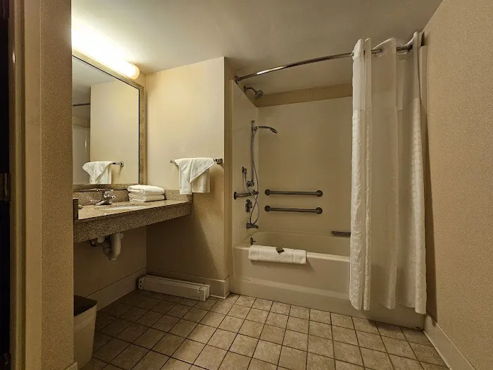 Boxboro Regency Hotel & Conference Center 4