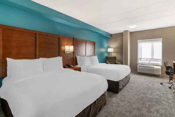 Comfort Inn Airport 5