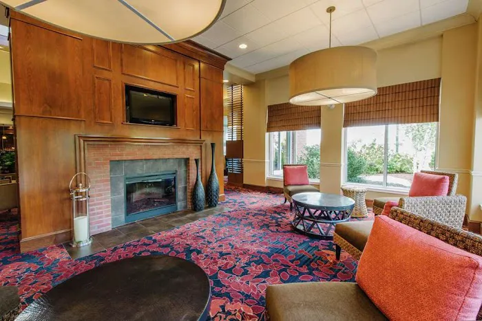 Hilton Garden Inn Manchester Downtown 5