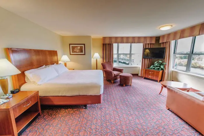 Hilton Garden Inn Manchester Downtown 5