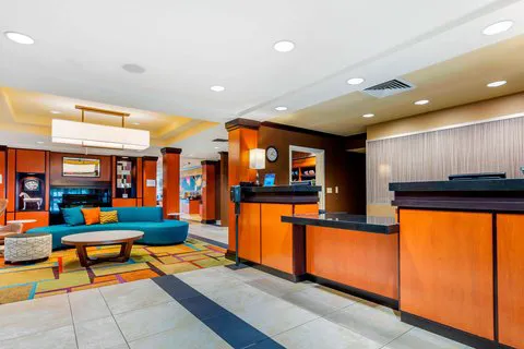 Fairfield Inn & Suites Hooksett 5