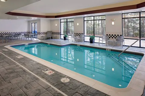 SpringHill Suites Manchester-Boston Regional Airport 4