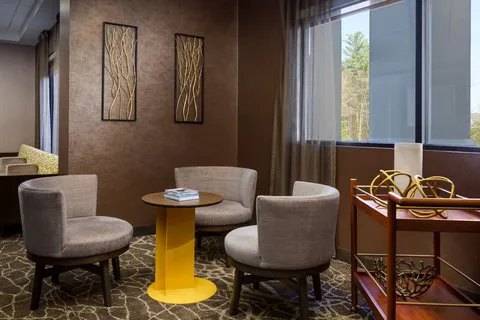 SpringHill Suites Manchester-Boston Regional Airport 4