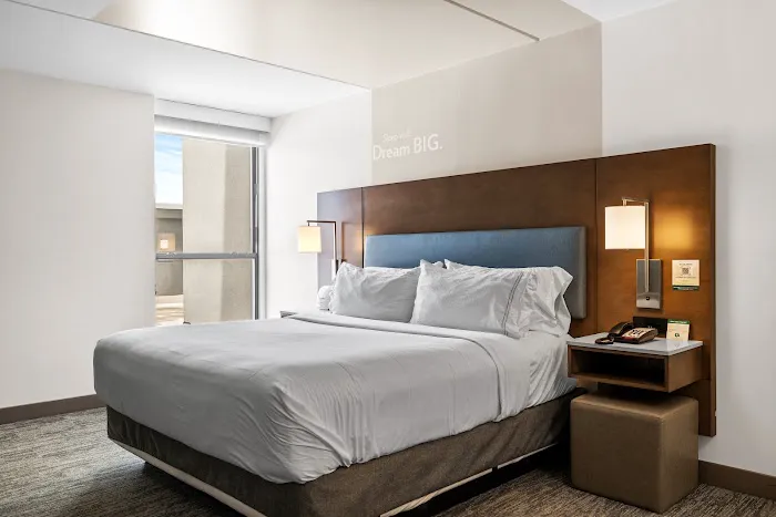 EVEN Hotel Manchester Airport, an IHG Hotel 4