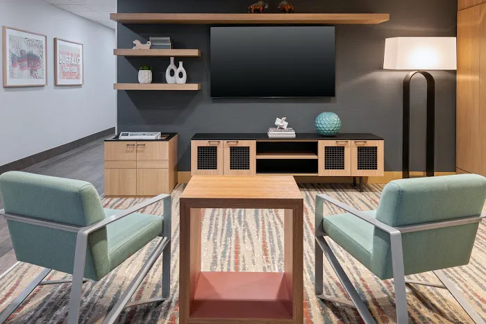 Homewood Suites by Hilton Buffalo-Airport 4