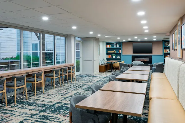 Homewood Suites by Hilton Buffalo-Airport 4
