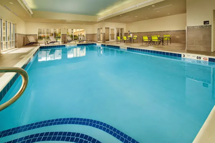 Hampton Inn & Suites Buffalo Airport 4