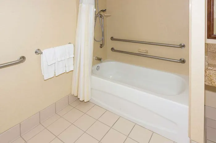 Hilton Garden Inn Buffalo Airport 4