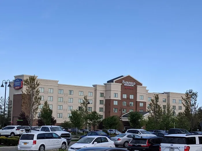 Fairfield Inn & Suites Buffalo Airport 4