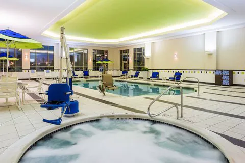 Fairfield Inn & Suites Buffalo Airport 4