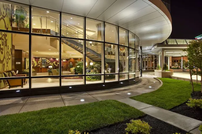 Embassy Suites by Hilton Buffalo 5