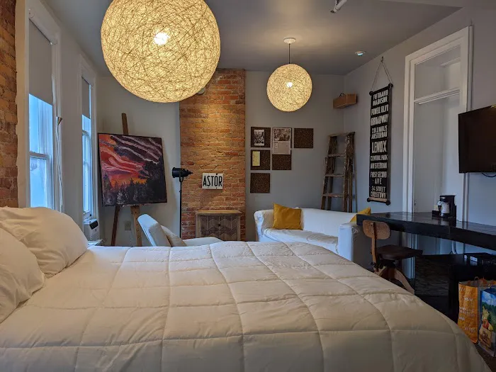 Hart House Hotel 4