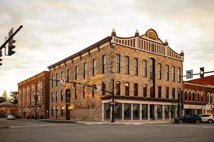 Bent's Opera House Hotel 4