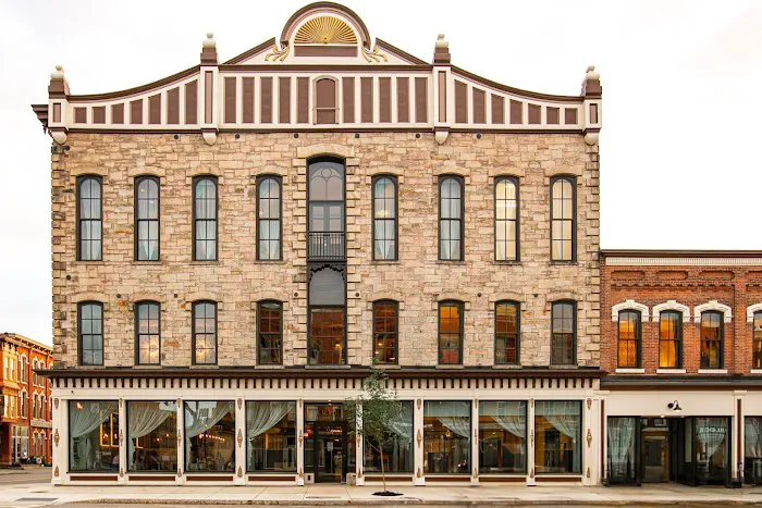 Bent's Opera House Hotel 4