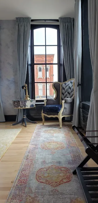 Bent's Opera House Hotel 4