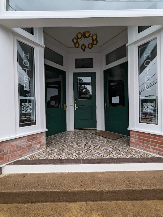 Webber Hotel 4
