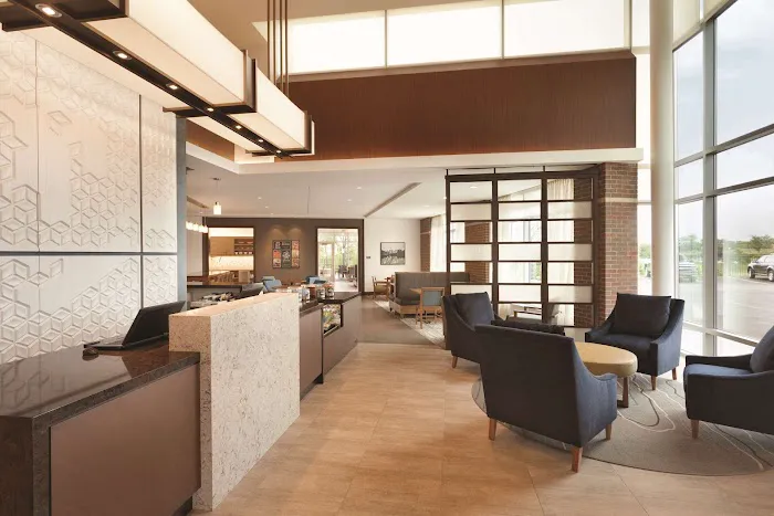 Hyatt Place Buffalo/Amherst 3