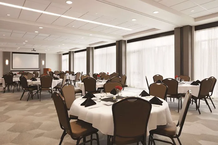 Hyatt Place Buffalo/Amherst 3
