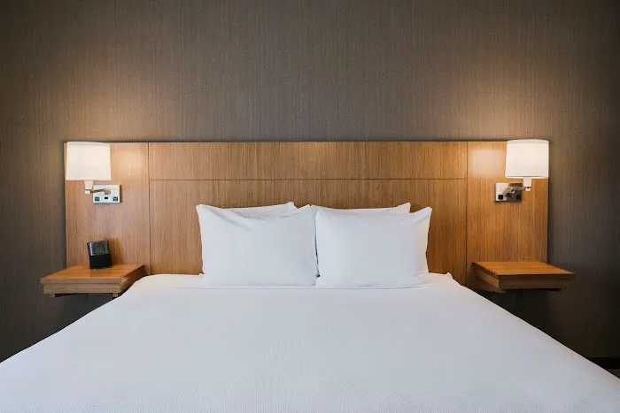 Hyatt Place Buffalo/Amherst 3