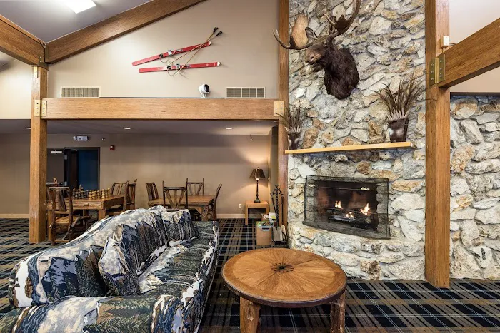 Snow Cap Inn 4