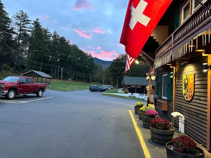 Swiss Chalets Village Inn 5