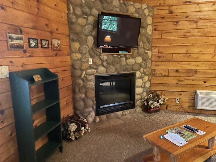 The New England Inn & Lodge 5