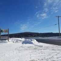 L & L Riverside Inn and Antiques ico