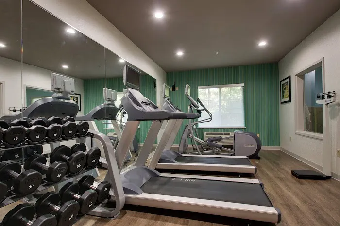 Holiday Inn Express & Suites Middleboro Raynham by IHG 4