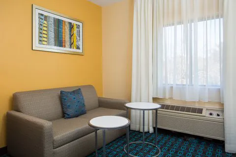Fairfield Inn & Suites Raynham Middleborough/Plymouth 4