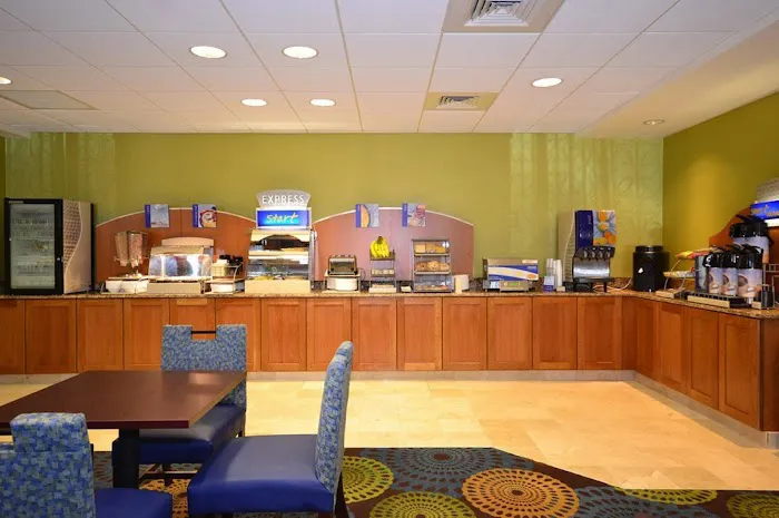 Holiday Inn Express Brockton - Boston by IHG 4