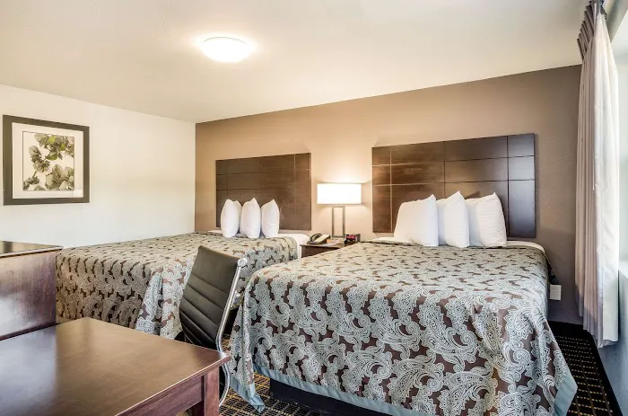 Rodeway Inn Middleboro-Plymouth 4