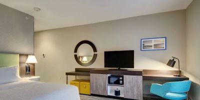 Hampton Inn & Suites Boston/Stoughton