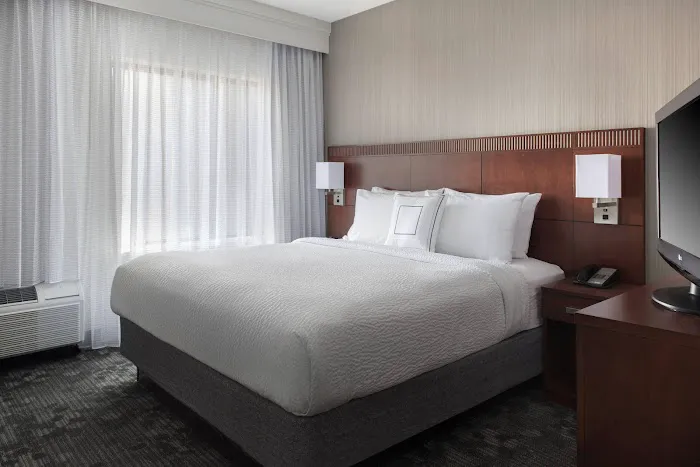 Sonesta Select Boston Stoughton 4