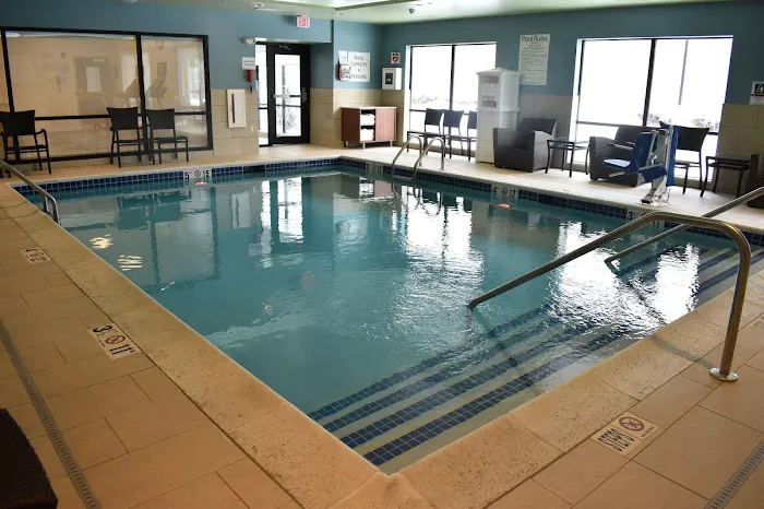 Holiday Inn Express & Suites Boston South - Randolph by IHG 4