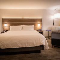 Holiday Inn Express & Suites Boston South - Randolph by IHG ico