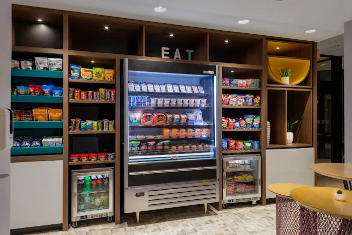 Holiday Inn Boston - Dedham Hotel & Conference Center by IHG 4