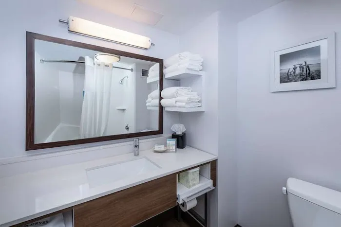 Hampton Inn Fall River/Westport 4