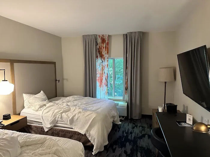 Fairfield Inn & Suites Worcester Auburn 4