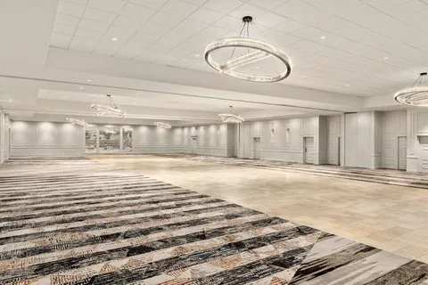 Sheraton Nashua 4
