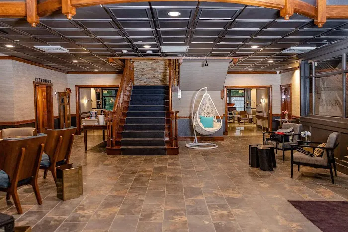 Chateau Merrimack Resort & Spa 4