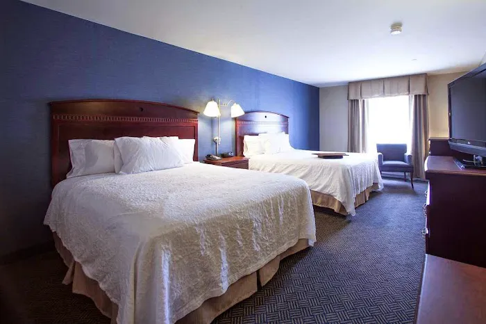 Hampton Inn Nashua 4